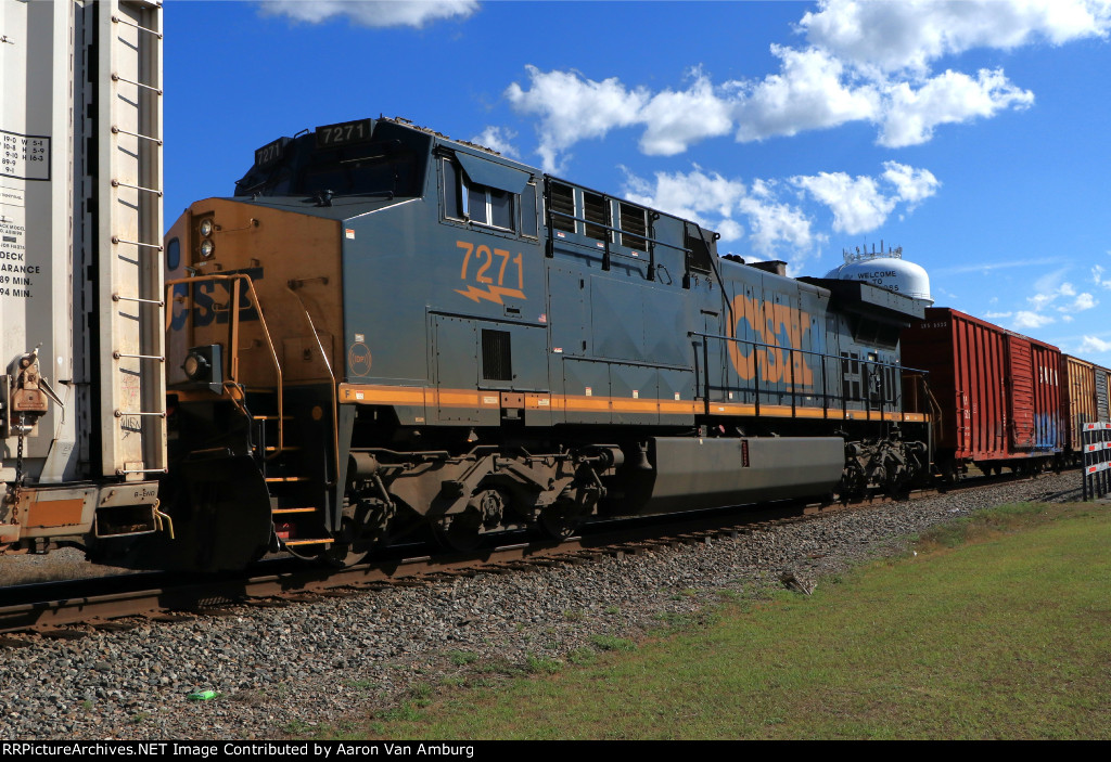 M693 Mid Train DP